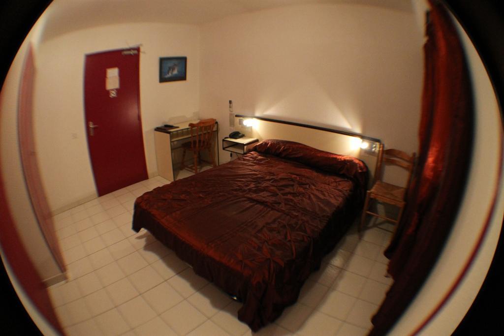 Hotel De La Pomme De Pin Vieux-Boucau-les-Bains Pokoj fotografie